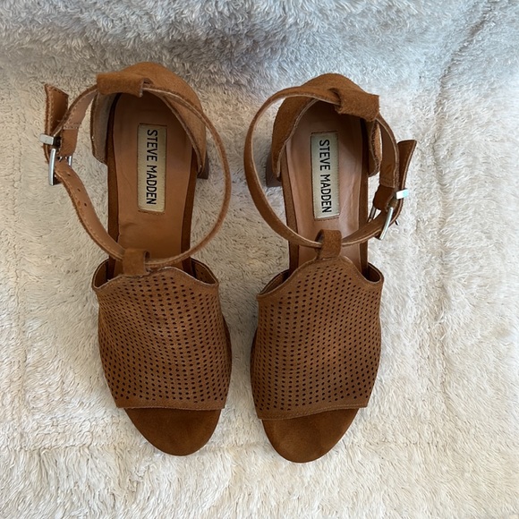 Suede Steve Madden Stack Heel with Peep Toe - Picture 7 of 16